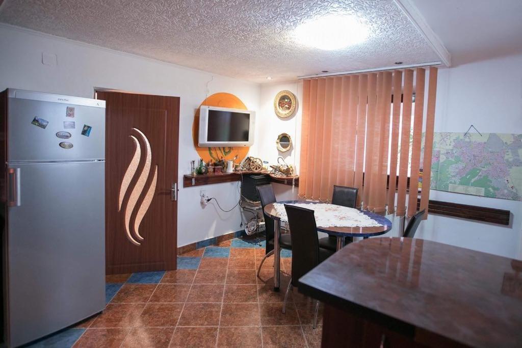 Vila Zeno Braşov Esterno foto